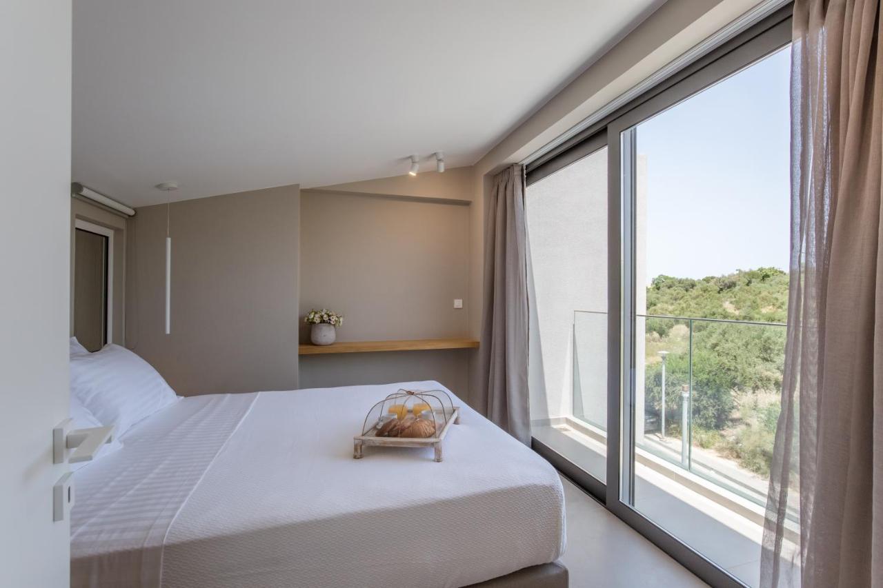 Noemie Luxury Suites Ханя Екстериор снимка