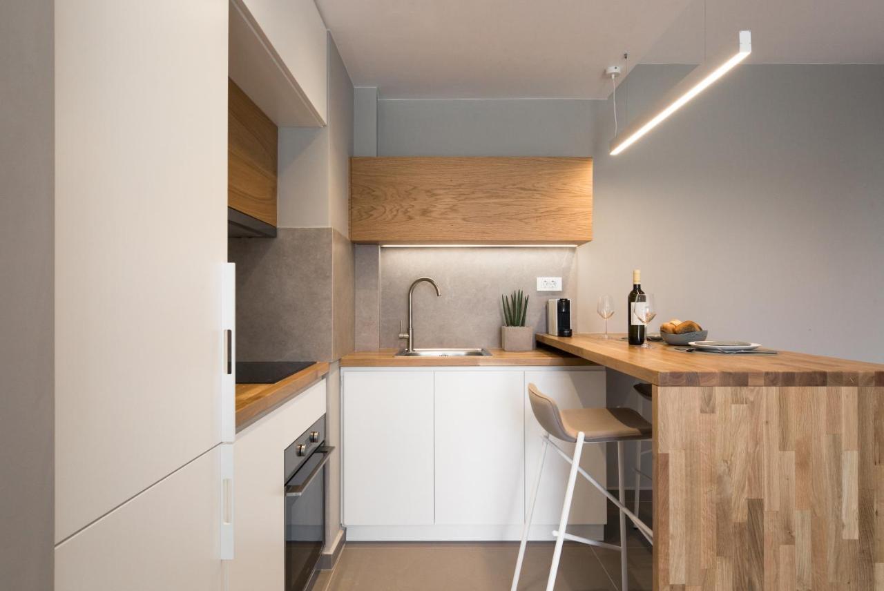 Noemie Luxury Suites Ханя Екстериор снимка