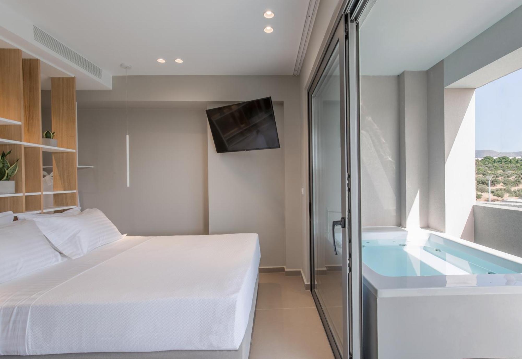 Noemie Luxury Suites Ханя Стая снимка